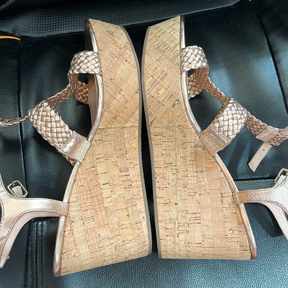 kate spade Rose Gold Woven Wedge Sandals - Picture 4 of 8